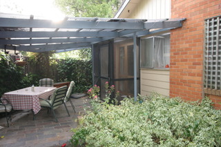 Entertaining area (2012-11-28)