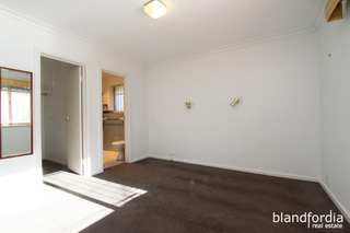 Bedroom 1 (2014-08-21)