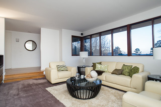 Lounge Room (2012-09-07)