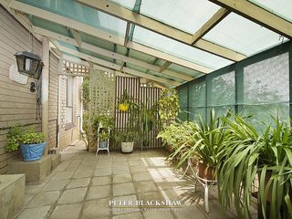 Garden room (2007-03-01)