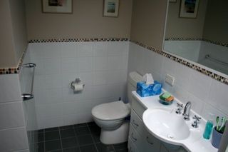 Ensuite (2008-10-31)