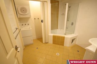 Bathroom (2015-01-20)