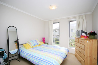 Bed 2 (2008-10-16)