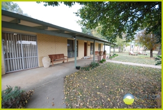 Front View (2011-05-04)