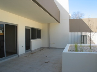 Courtyard (2014-03-14)