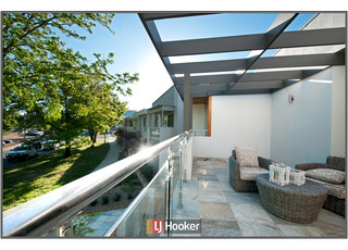 Alfresco to Master (upstairs) (2012-10-31)