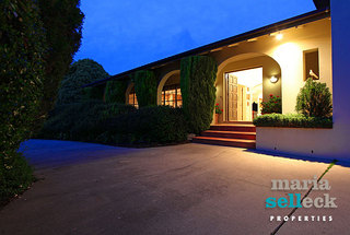 Front of House (2010-09-16)