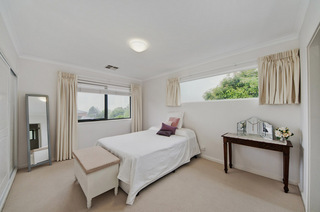 Main Bedroom (2011-11-10)