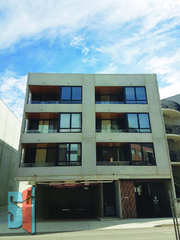 Front View (2017-10-09)