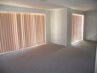 Lounge (2005-11-09)