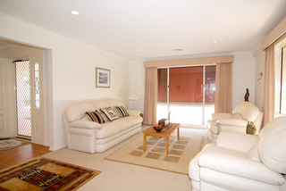 Lounge (2009-07-16)