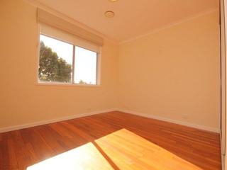 Bedroom (2014-12-09)