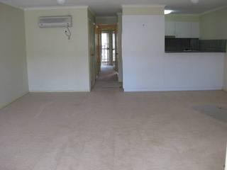 Living (2009-09-09)