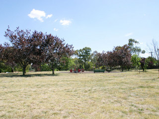 Nearby park (2005-01-14)