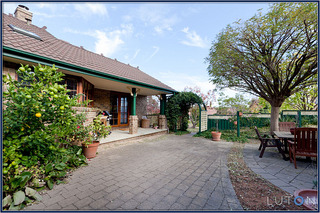 Courtyard (2011-05-11)