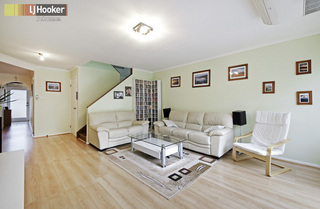 Lounge (2011-05-19)