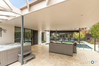 Outdoor Entertaining area (2015-08-19)