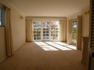 Living room (2005-05-28)