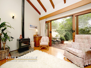 Lounge (2011-11-10)
