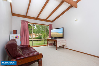 Lounge Room (2014-02-25)