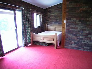 Teenagers Retreat (2005-11-24)