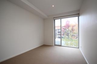 Bedroom (2015-05-28)