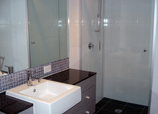 Bathroom (2014-11-24)