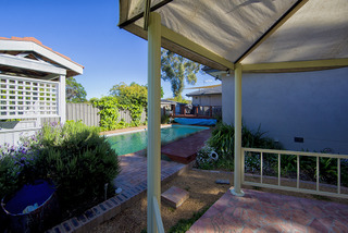 Gazebo to pool (2013-11-14)