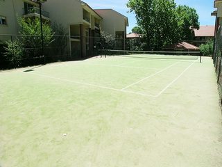 Tennis Court (2004-11-18)