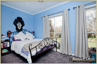 Bedroom 2 (2010-10-02)