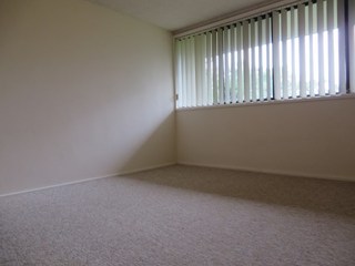 Bedroom 2 (2015-01-07)