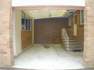 Carport (2001-10-08)