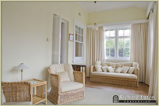 Family Room (2010-05-04)