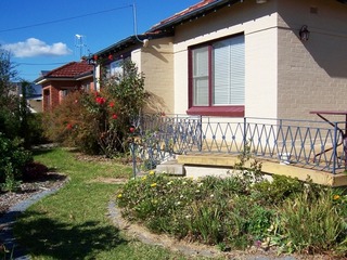 Front View (2012-02-10)