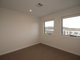Bedroom (2017-01-03)
