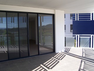 Balcony (2011-12-07)